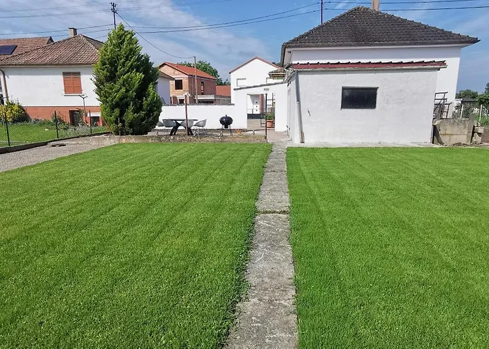 Vakantiehuis Maison Avec Jardin Proche Europa-park Rulantica Strasbourg Colmar *